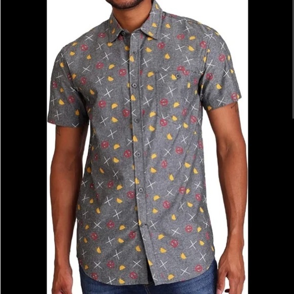 Men’s Marvel Deadpool Button Down - Picture 1 of 6